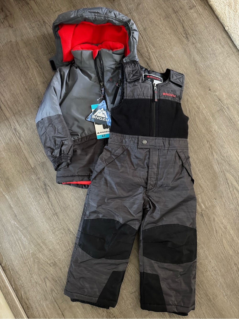 Snozu Black & Gray Kids Snow Bib and Jacket, 4T